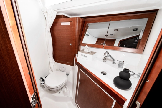 Beneteau Oceanis 45 usado à venda