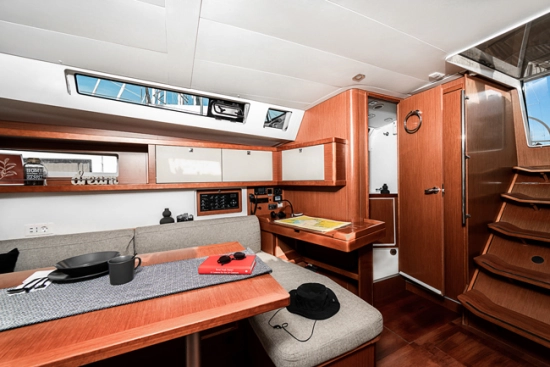 Beneteau Oceanis 45 usado à venda