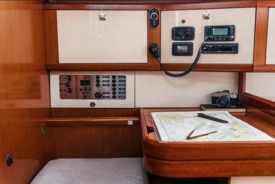 Beneteau Oceanis 40 usado à venda