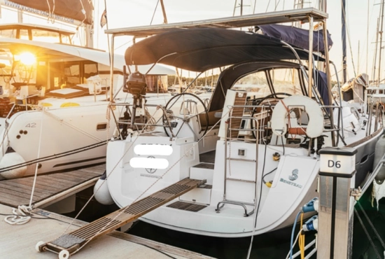 Beneteau Oceanis 40 usado à venda
