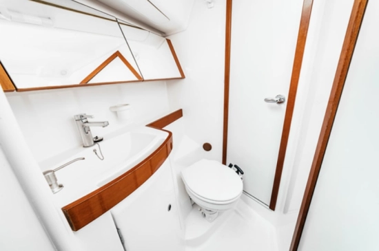 Beneteau Oceanis 40 usado à venda