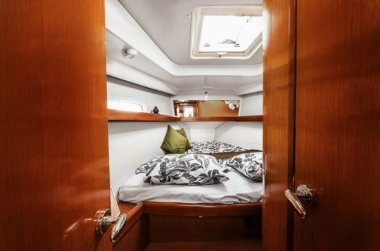 Beneteau Oceanis 40 usado à venda