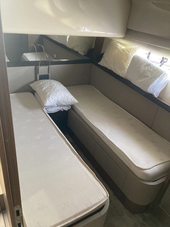 Ferretti 550 de segunda mano en venta