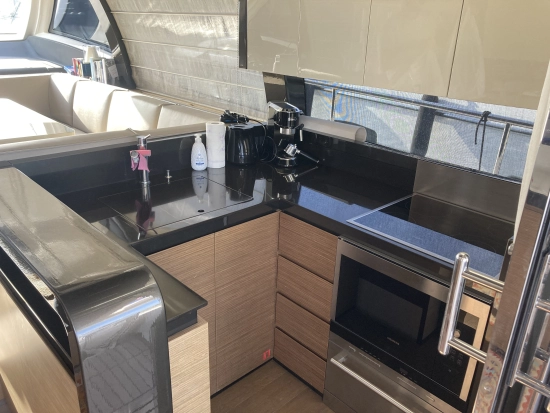 Ferretti 550 de segunda mano en venta