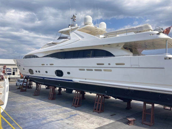 Ferretti 112 Next Custom Line usado à venda