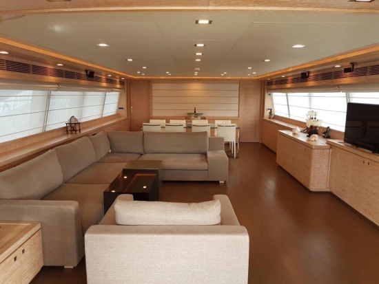 Ferretti 112 Next Custom Line usado à venda