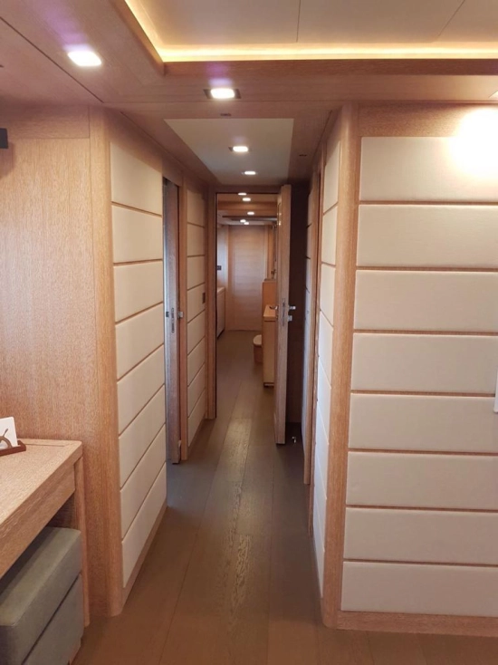 Ferretti 112 Next Custom Line usado à venda