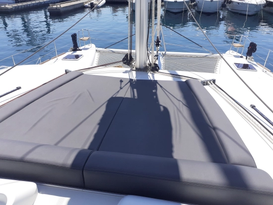 Lagoon 450 F usado à venda