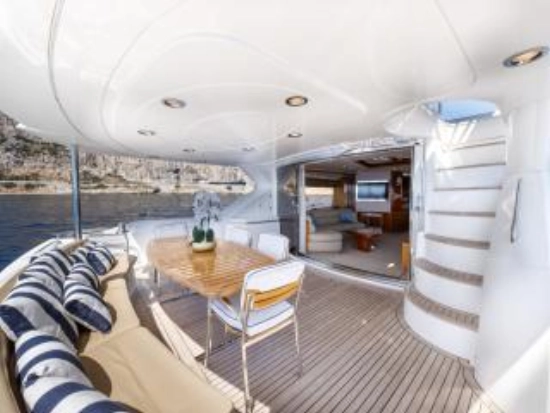 Sunseeker 82 Fly usado à venda