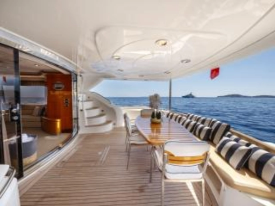 Sunseeker 82 Fly usado à venda