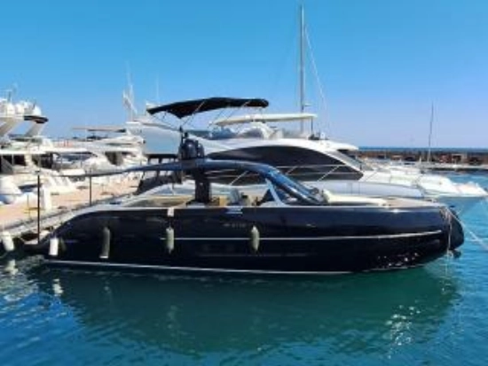 Invictus Yacht TT460 usata in vendita