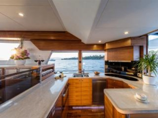 Outer Reef Trident 620 usata in vendita