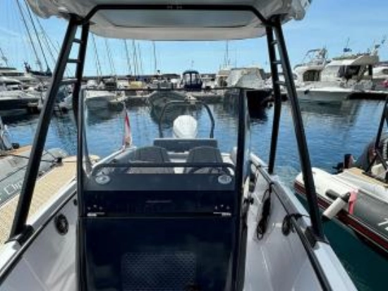 Axopar 22 Spyder usado à venda