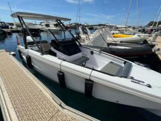 Axopar 22 Spyder usado à venda