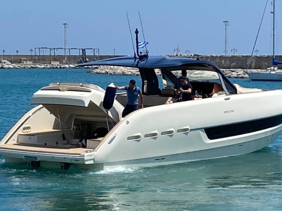 Invictus Yacht TT460 de segunda mano en venta