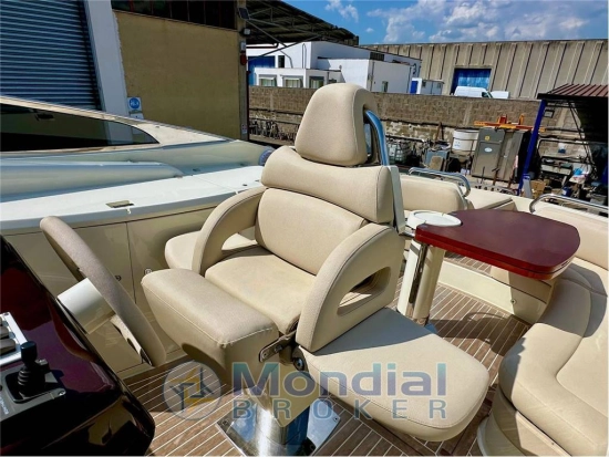 Riva Rivarama 44 usata in vendita