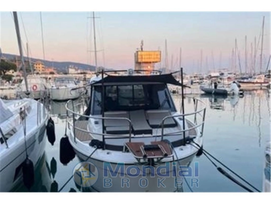 Jeanneau Merry Fisher 895 de segunda mano en venta