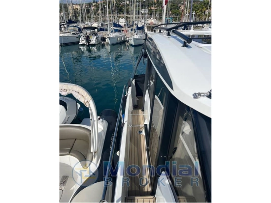 Jeanneau Merry Fisher 895 de segunda mano en venta
