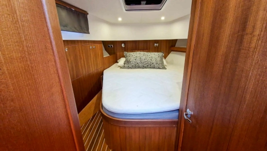 Targa 37 CFC Aft Door Black Line de segunda mano en venta