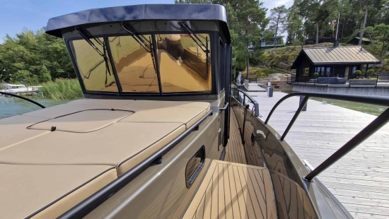 Targa 37 CFC Aft Door Black Line de segunda mano en venta