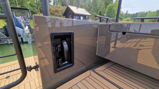 Targa 37 CFC Aft Door Black Line de segunda mano en venta