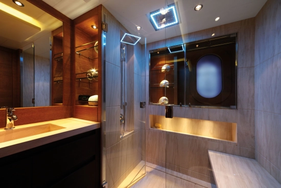 Mondomarine 160 usado à venda