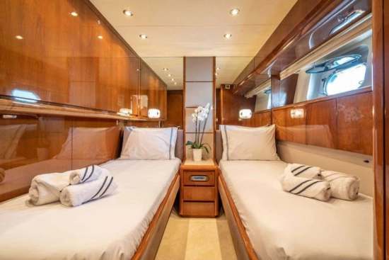 Falcon Yachts 86 de segunda mano en venta