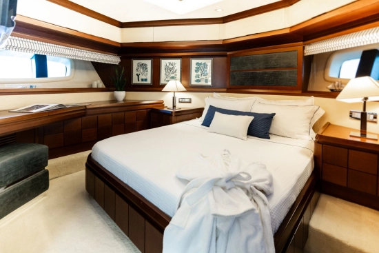 Azimut 96 usado à venda