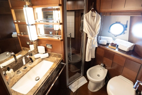Azimut 96 usado à venda