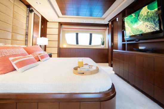 Azimut 96 usado à venda