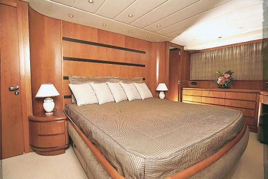 Falcon Yachts 30 m de segunda mano en venta