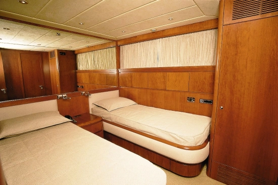 Falcon Yachts 30 m de segunda mano en venta