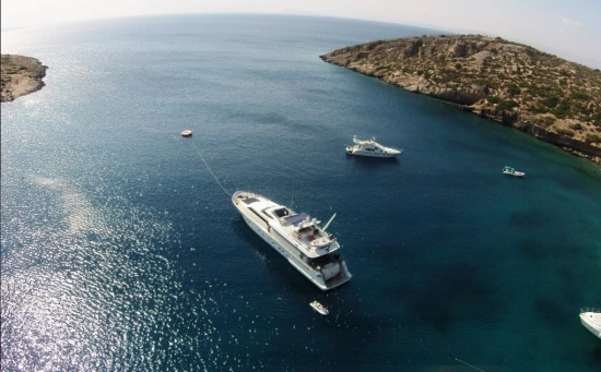 Falcon Yachts 30 m de segunda mano en venta