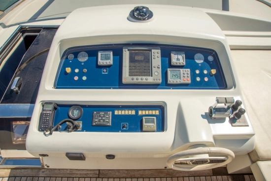 Riva Opera 85 usado à venda