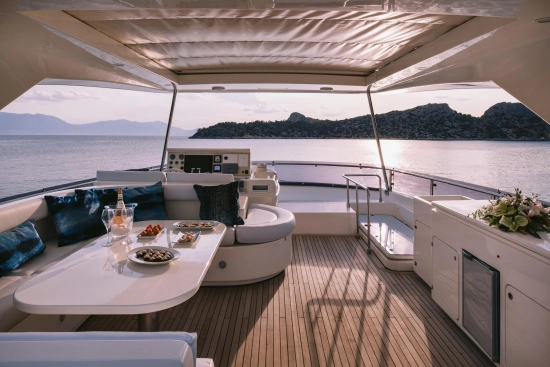 Ferretti 830 de segunda mano en venta