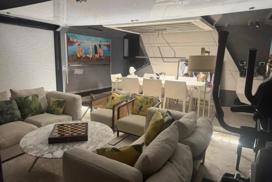Arcadia 85S usado à venda
