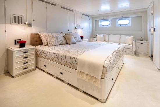 Hellenic Shipyard 82 usata in vendita