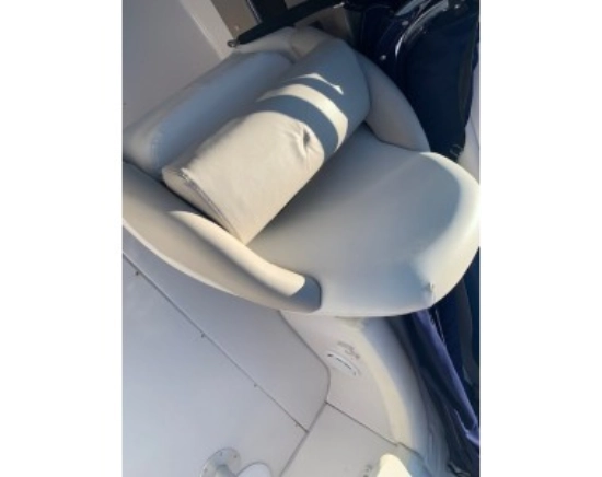 Four Winns 225 Sundowner de segunda mano en venta