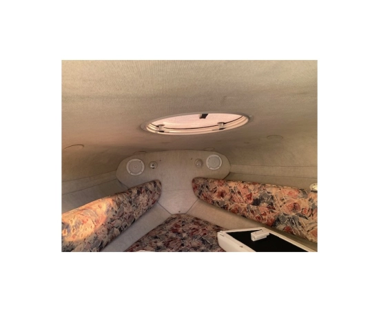 Four Winns 225 Sundowner de segunda mano en venta