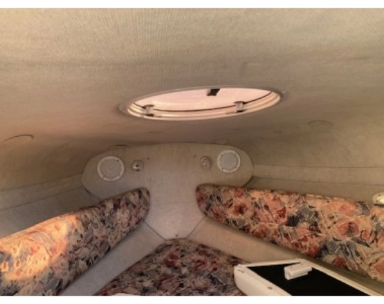 Four Winns 225 Sundowner de segunda mano en venta