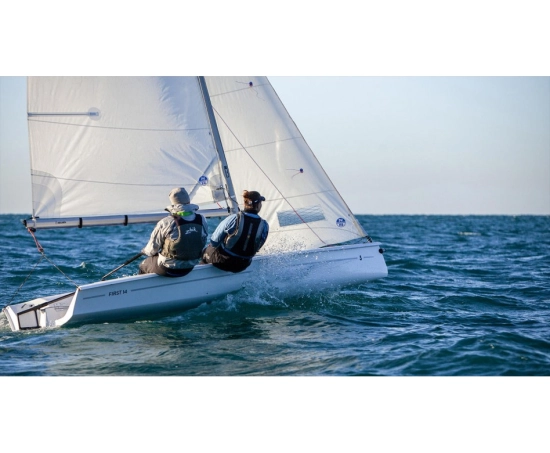 Beneteau First 14 usado à venda