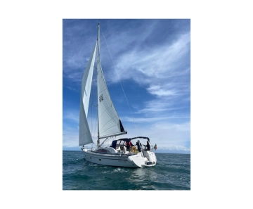 Bavaria Yachts 40 Vision usata in vendita