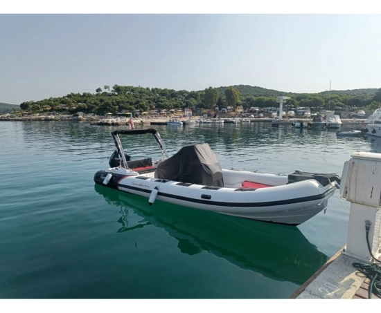 Ranieri Cayman 26 Sport de segunda mano en venta