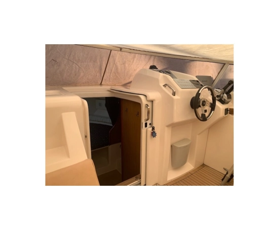 Mano Marine 26.50 Cruiser usado à venda
