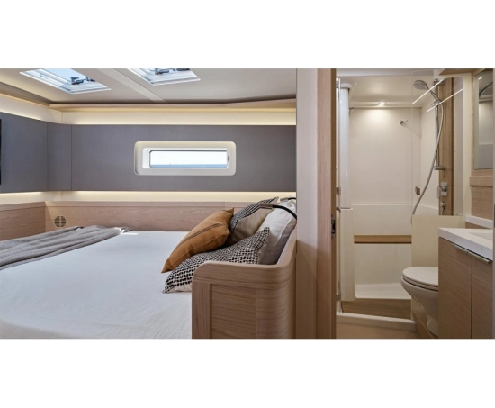 Beneteau Oceanis Yacht 60 usado à venda
