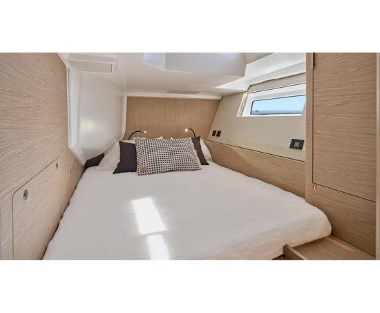 Beneteau Oceanis Yacht 60 usado à venda