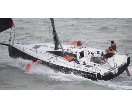 Beneteau Figaro 3 usado à venda