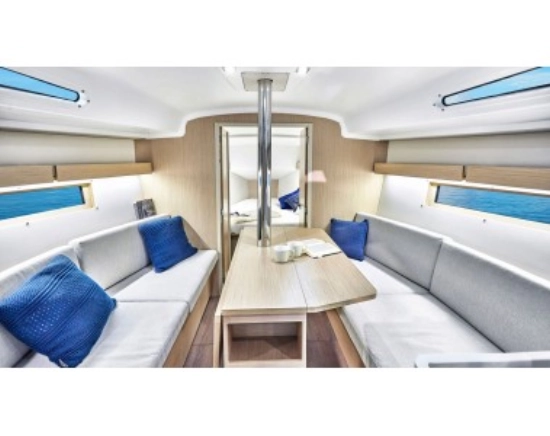 Beneteau Oceanis 34.1 usado à venda
