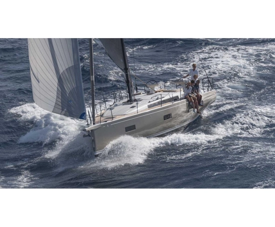 Beneteau First 44 usado à venda