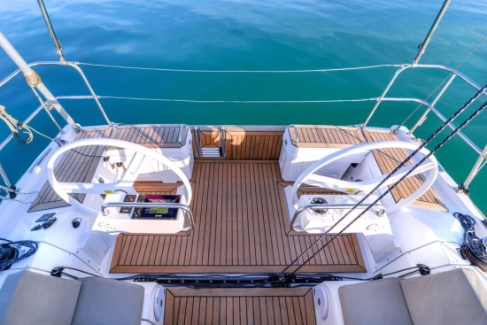 Elan Marine E4 usado à venda